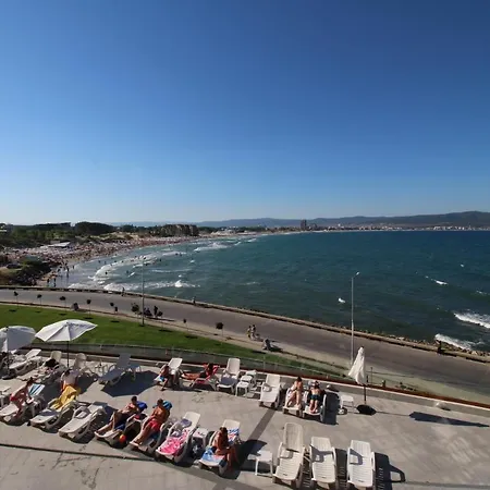 アパート Paradiso 'b' 108 Private Cozy ネセバル